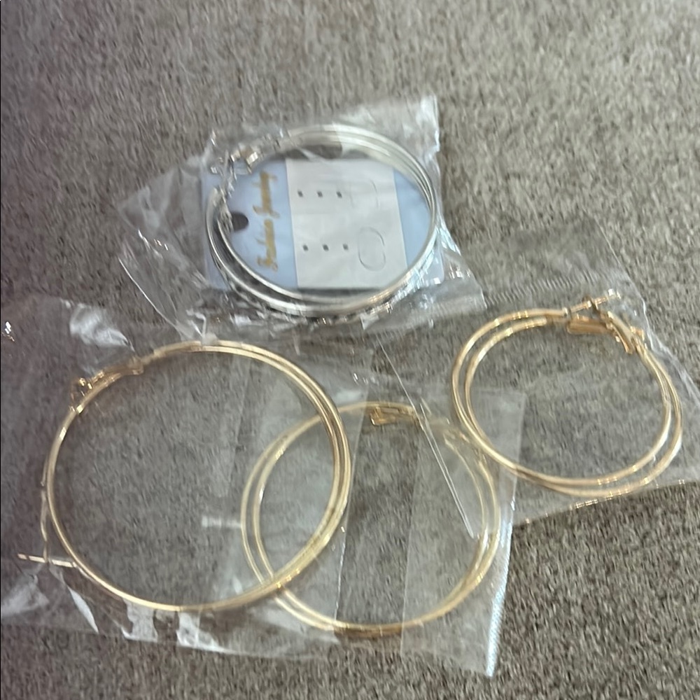 Elegant Gold Hoop Earrings Set 4